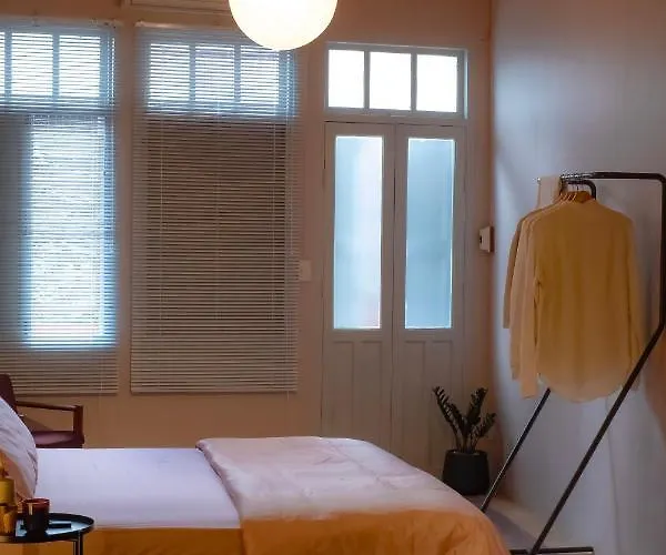 Cozy At The Coffee Store Charoenkrung Bed & Breakfast Bangkok